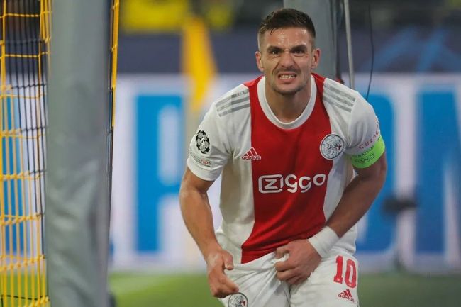 国足澳大利亚首发身价：国足.万欧，澳大利亚万欧.