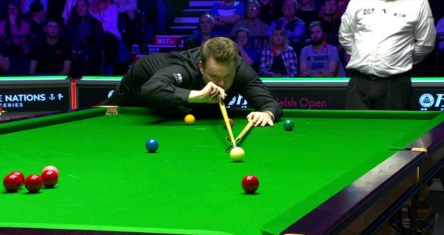 场上的对决 场上的对决