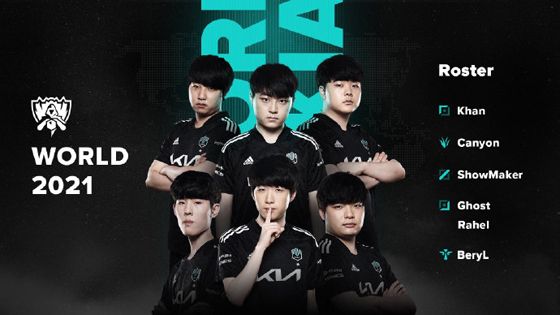 多位年轻选 多位年轻选