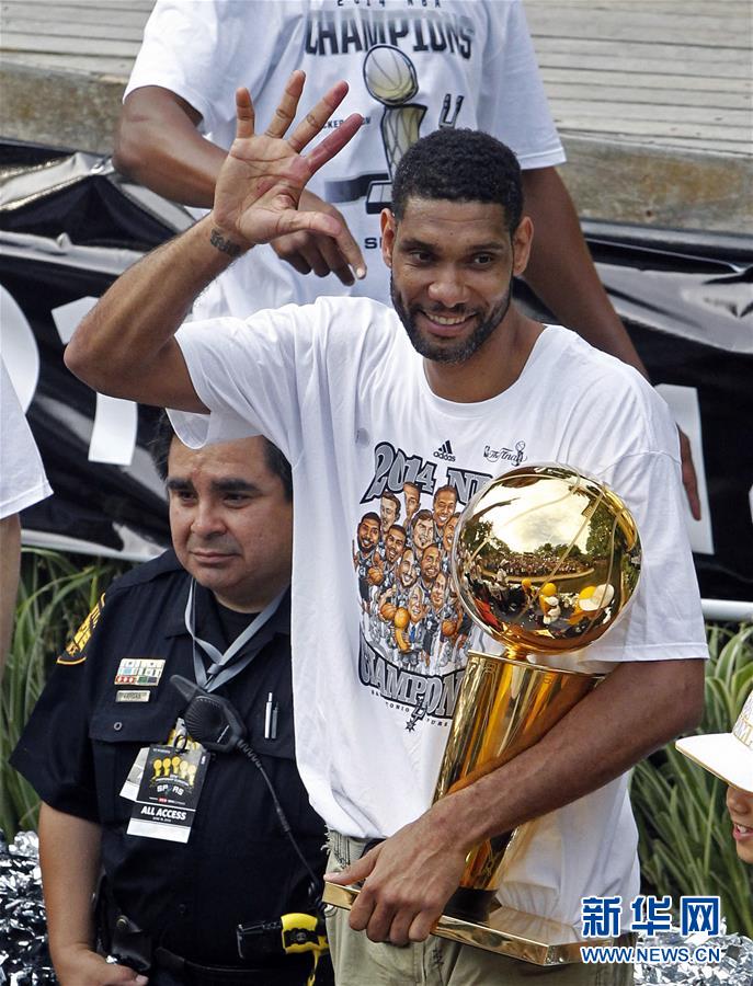 往往陷入被 往往陷入被